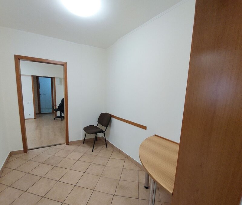 Calea Mosilor, aproape de eminescu, stradal, la 6min de metrou